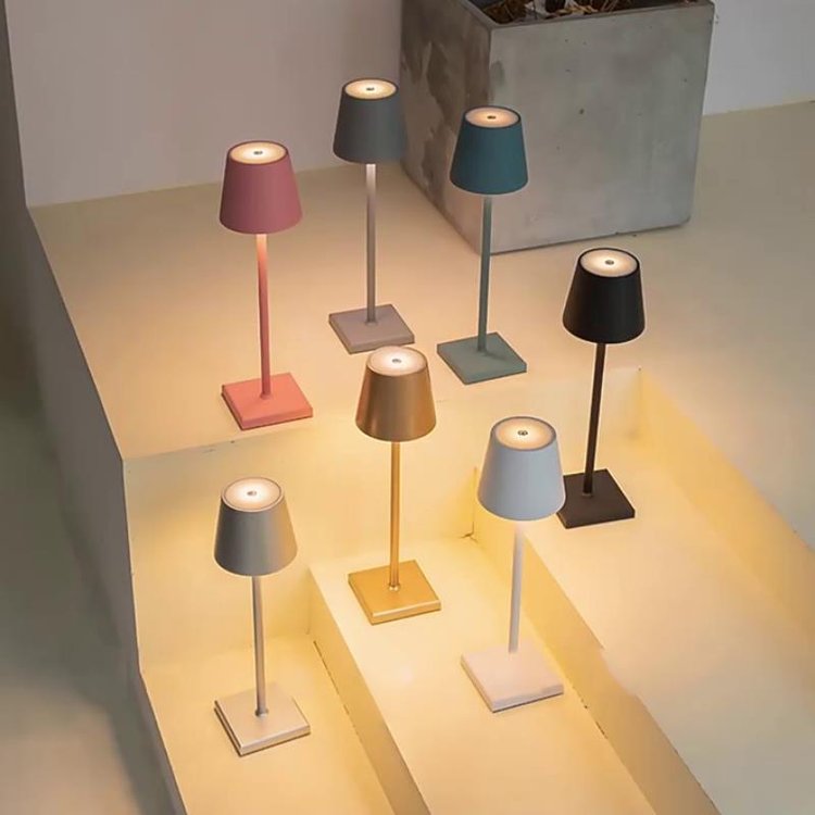 DesignerJessica™ LED Lamp - Waterdichte Draadloze Tafellamp | 1+1 Gratis