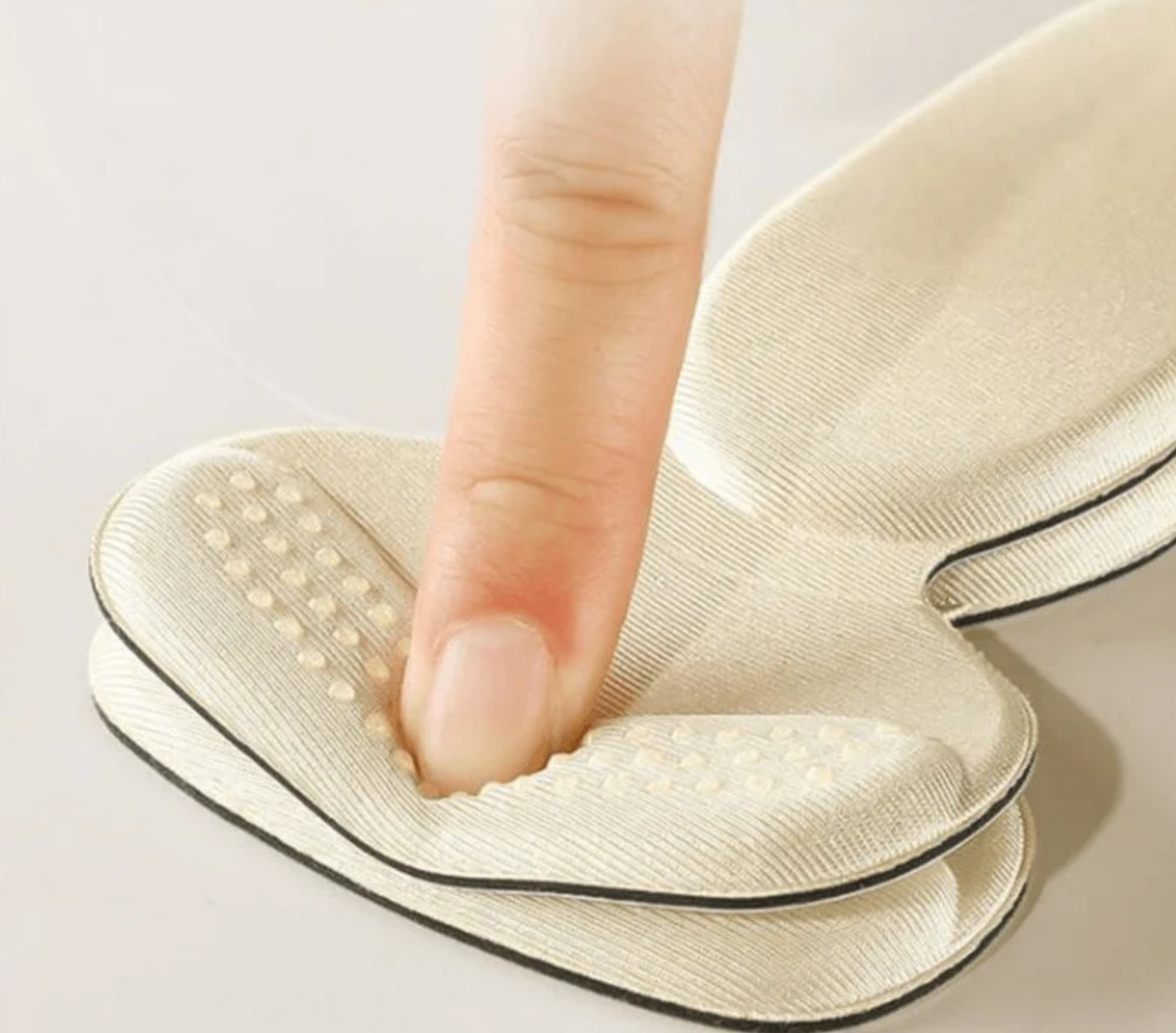 ComfyShield® | Verstelbare binnenzool hielbeschermers (1+2 GRATIS)