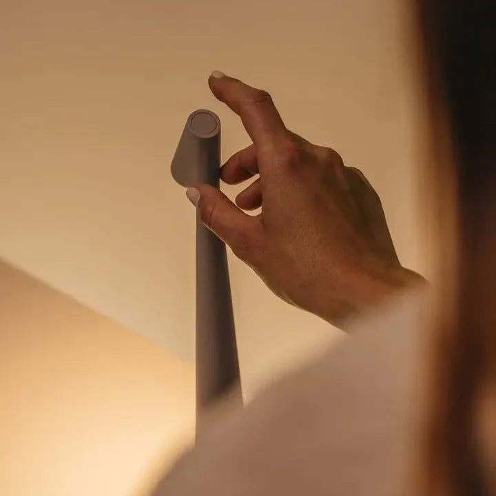 GraceGlow™ Conische lamp