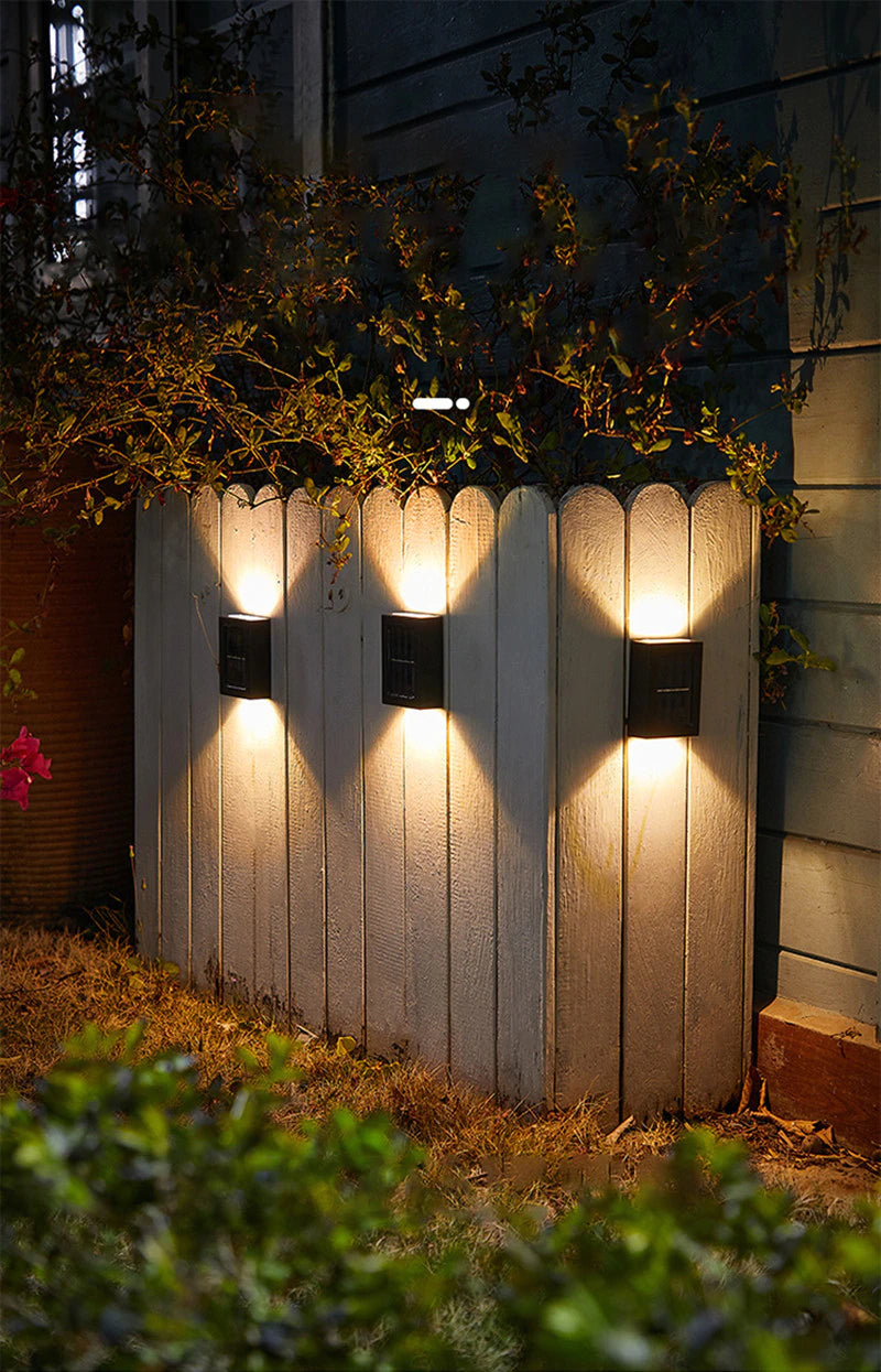 LED Solar Deluxe - Creëer de perfecte sfeer in uw tuin! (1+1 GRATIS!)